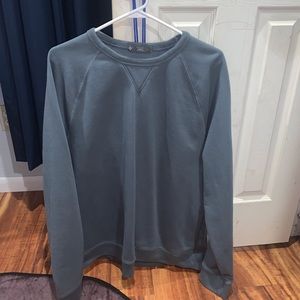 Never worn, teal pullover